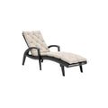 ** Modern ligstoel met gestoffeerde zitting en gebogen houten frame