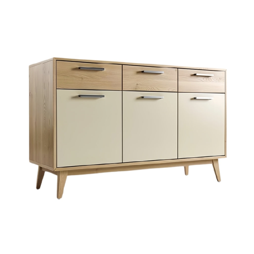 **Moderne Dressoir van hout met smetteloze lakafwerking**